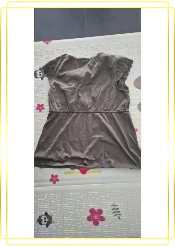 T-shirt – photo 2